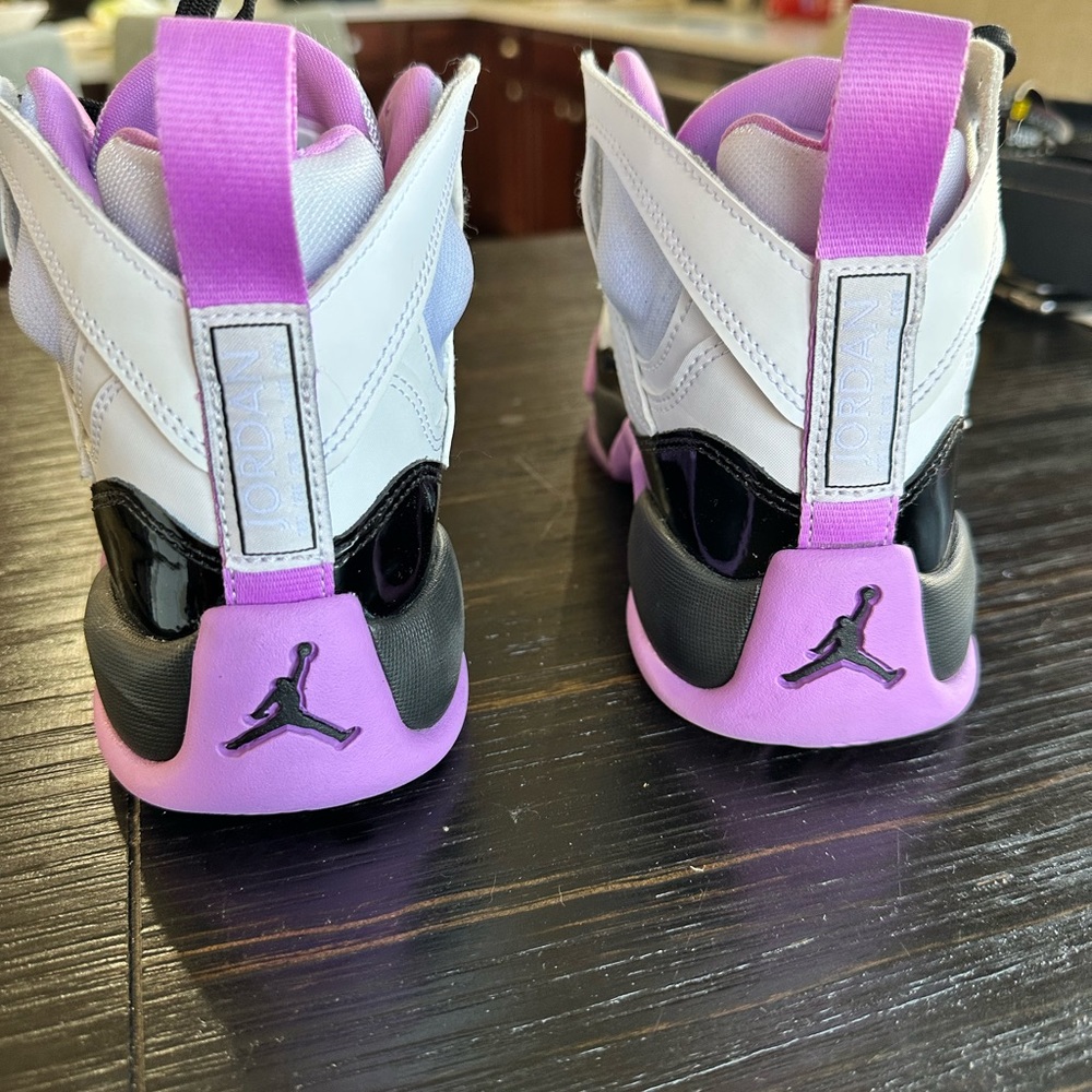 Nike Jordan XIV - Picture 6 of 8